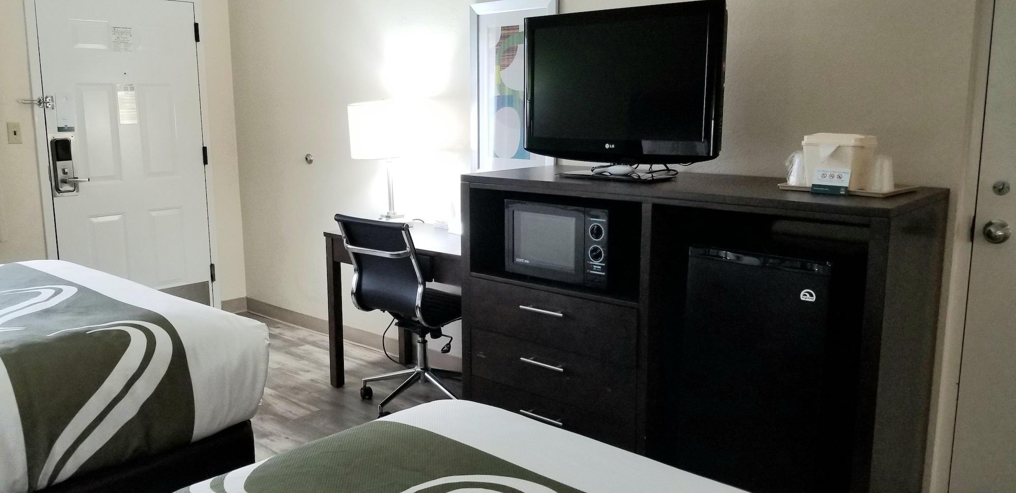 Quality Inn Pelham I-65 Exit 246 Bagian luar foto