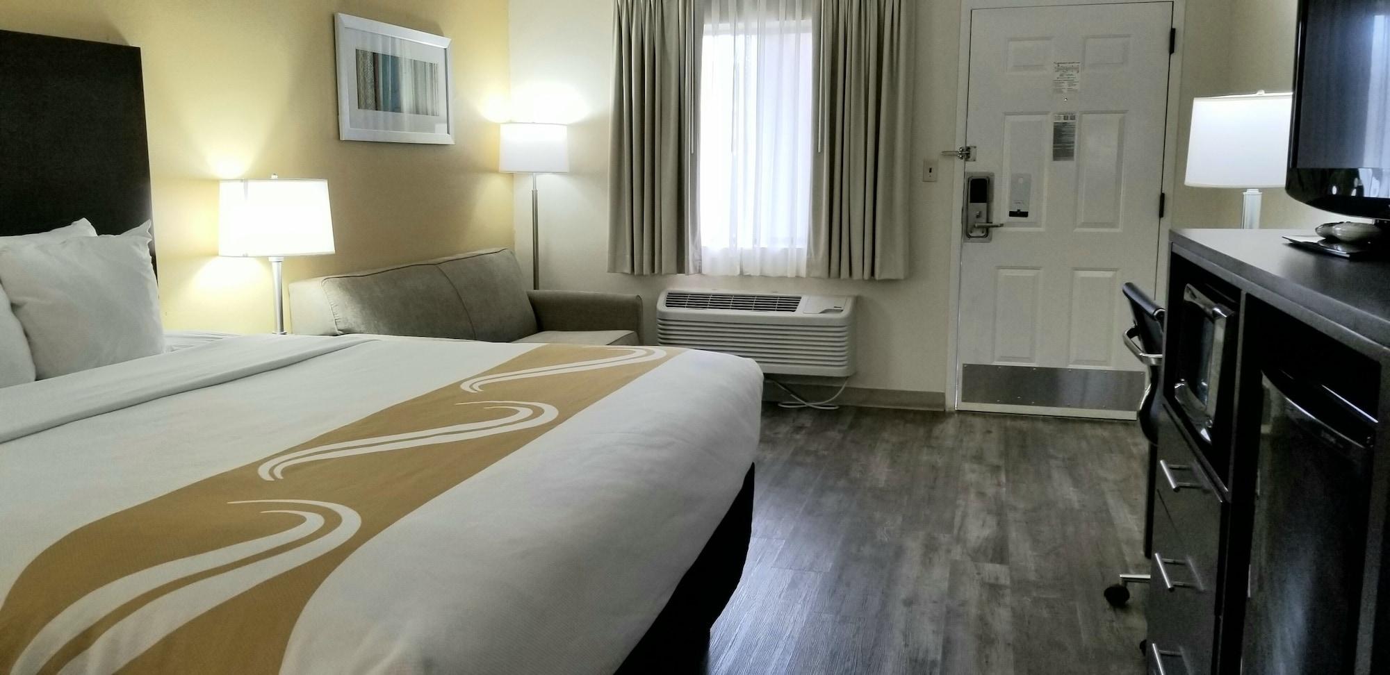 Quality Inn Pelham I-65 Exit 246 Bagian luar foto