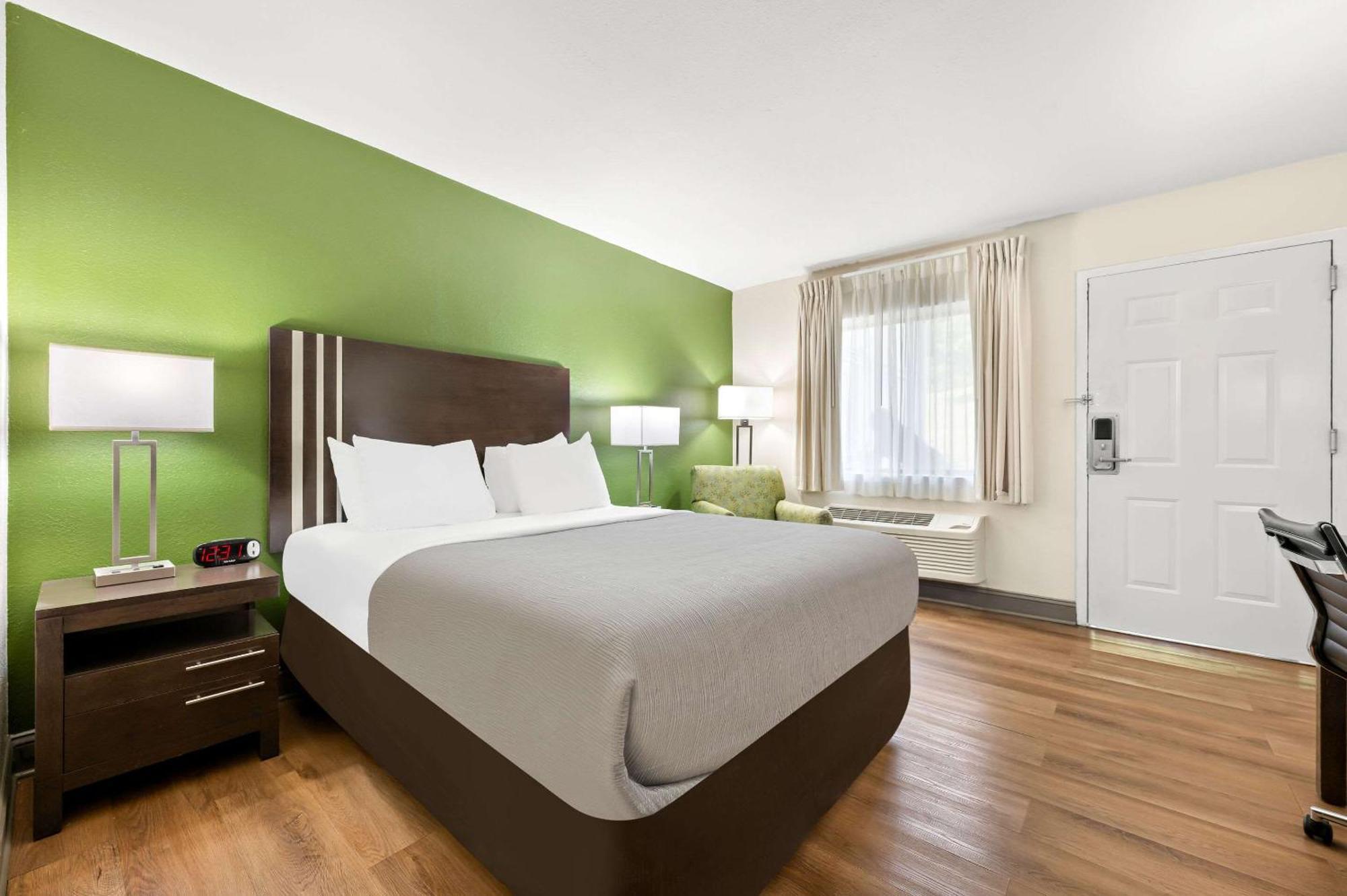 Quality Inn Pelham I-65 Exit 246 Bagian luar foto